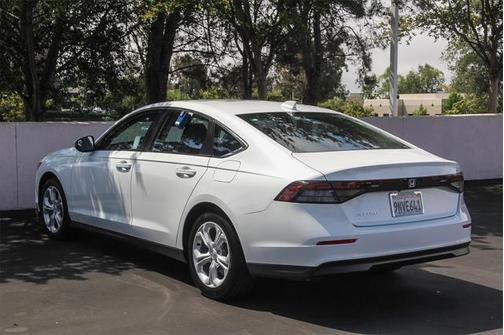 2024 Honda Accord LX 1.5T