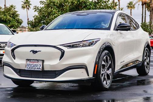 2021 Ford Mustang Mach-E Premium