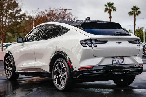 2021 Ford Mustang Mach-E Premium