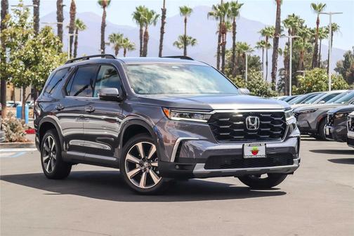 Modern Steel Metallic 2024 Honda Pilot Elite