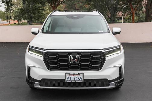2024 Honda Pilot Touring 8-Passenger