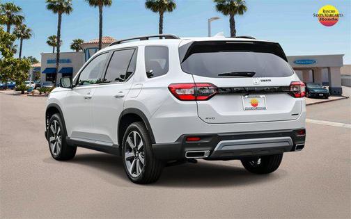 2025 Honda Pilot Touring 8-Passenger