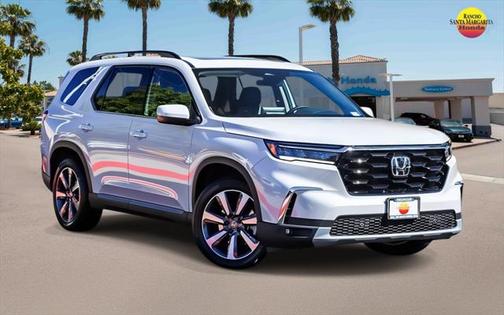 2025 Honda Pilot Touring 8-Passenger