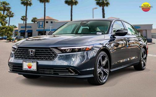 Meteorite Gray Metallic 2026 Honda Accord SE