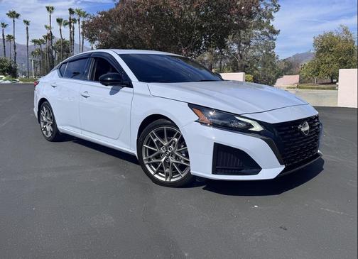 Gray Sky Pearl 2023 Nissan Altima SR VC-Turbo FWD