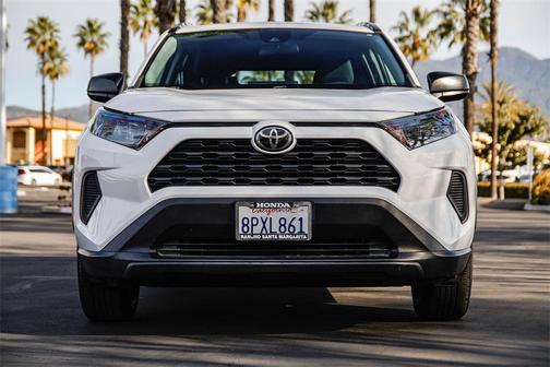 2020 Toyota RAV4 LE