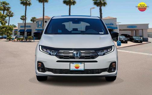 Platinum White Pearl 2026 Honda Odyssey Sport-L