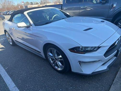 2020 Ford Mustang EcoBoost Premium