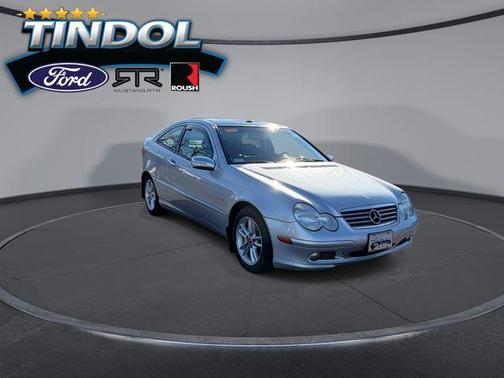 2003 Mercedes-Benz C-Class 