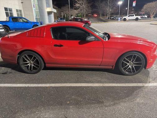 2014 Ford Mustang V6