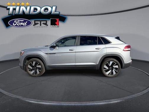 2024 Volkswagen Atlas Cross Sport 2.0T SE w/Technology