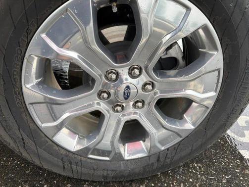 STAR WHITE METALLIC TRICOAT 2023 Ford F-150 PLATINUM