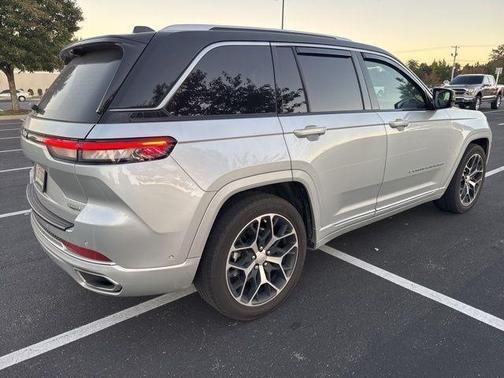 2023 Jeep Grand Cherokee 4xe Summit