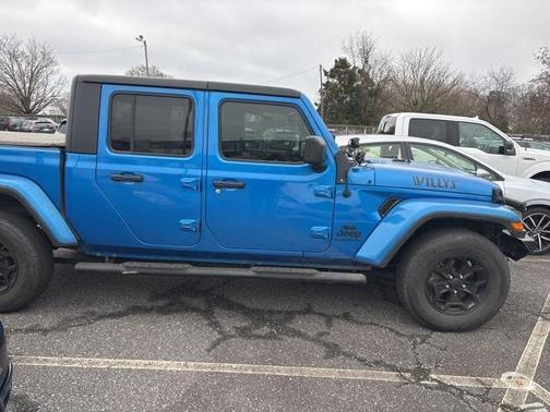 2021 Jeep Gladiator Sport