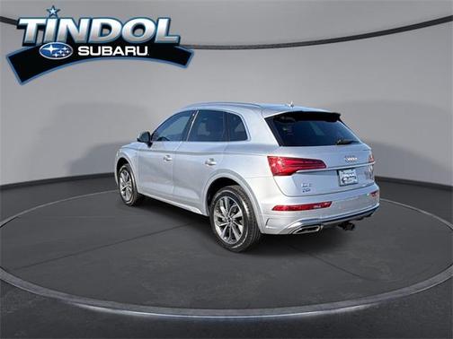 2023 Audi Q5 45 S line quattro Premium