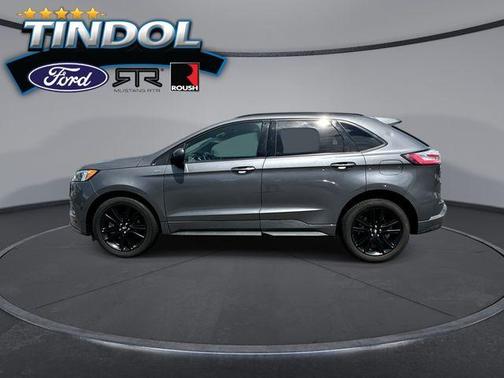 2021 Ford Edge ST Line