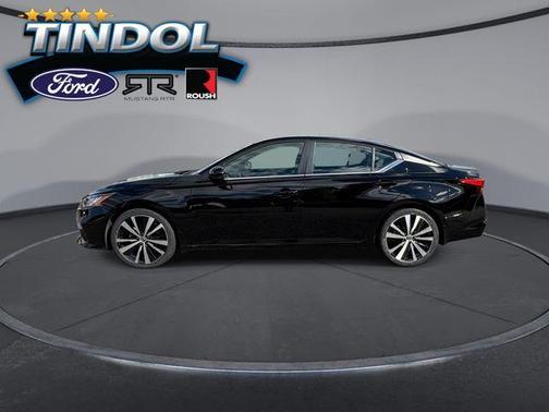 2022 Nissan Altima 2.0 SR