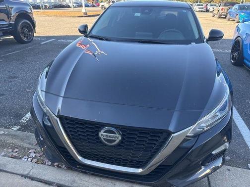 2022 Nissan Altima 2.0 SR