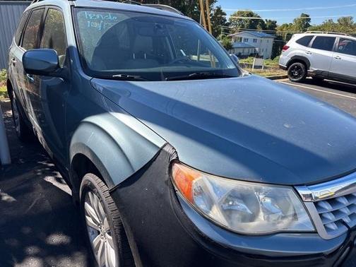 2013 Subaru Forester 2.5X Limited