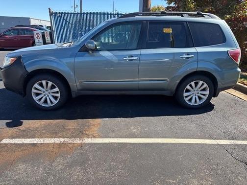 2013 Subaru Forester 2.5X Limited