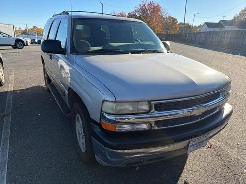 2004 Chevrolet Tahoe LS