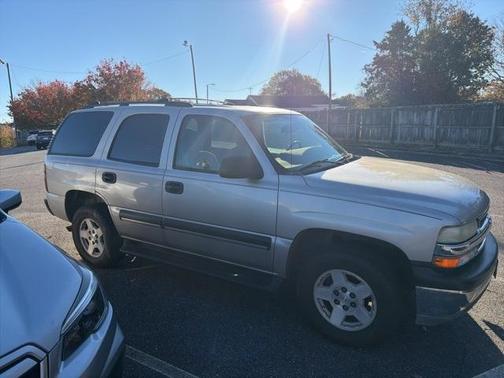 2004 Chevrolet Tahoe LS