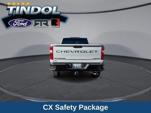 2024 Chevrolet Silverado 2500 Custom