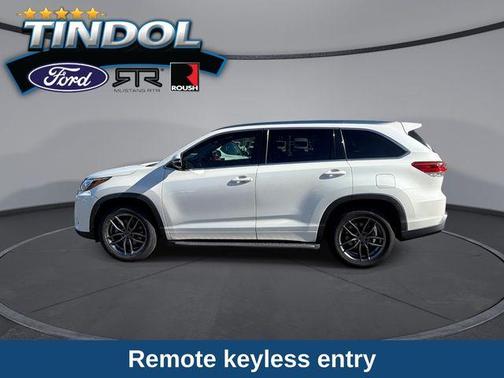 2018 Toyota Highlander Limited Platinum