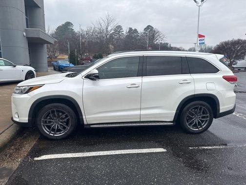 2018 Toyota Highlander Limited Platinum