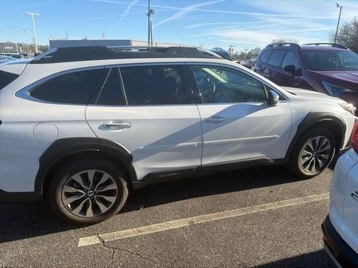 2025 Subaru Outback Touring