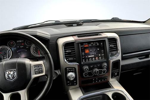 2016 RAM 1500 Laramie