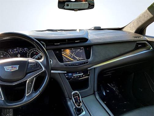 2017 Cadillac XT5 Platinum