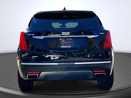 2017 Cadillac XT5 Platinum