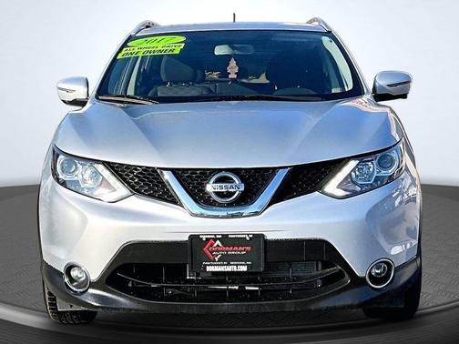 2017 Nissan Rogue Sport SV