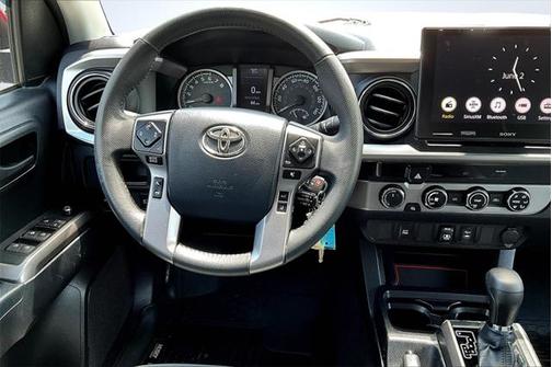 2018 Toyota Tacoma SR
