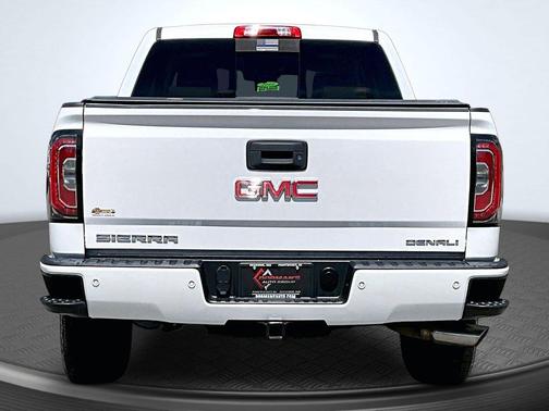 White Frost Tricoat 2017 GMC Sierra 1500 Denali