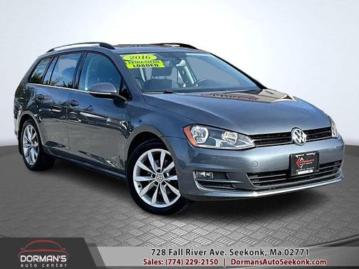 2016 Volkswagen Golf SportWagen TSI SE 4-Door
