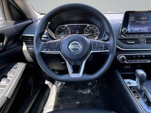 Brilliant Silver Metallic 2020 Nissan Altima S FWD