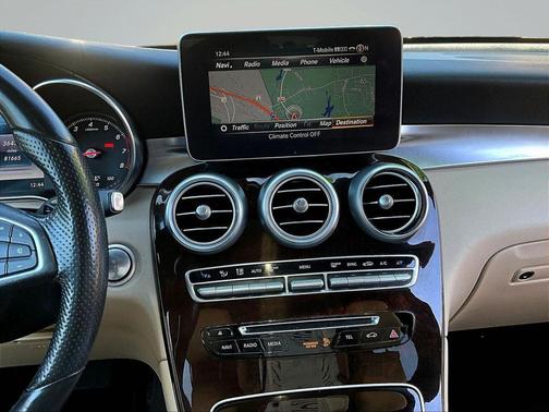 2017 Mercedes-Benz GLC 300 4MATIC