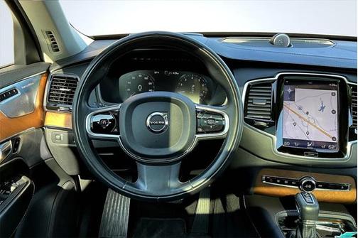 2016 Volvo XC90 T6 Inscription
