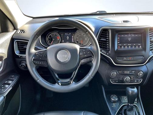 2020 Jeep Cherokee Altitude