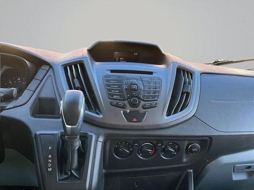 Oxford White 2019 Ford Transit-250 Base