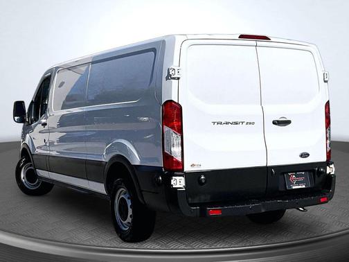 Oxford White 2019 Ford Transit-250 Base