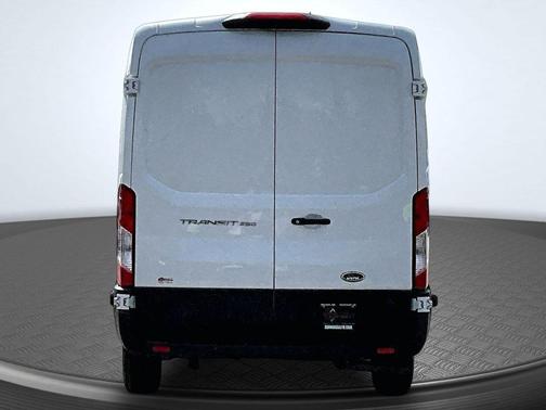 Oxford White 2020 Ford Transit-250 Base