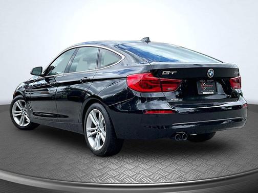 Black Sapphire Metallic 2018 BMW 330 Gran Turismo xDrive