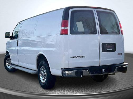 2017 GMC Savana 2500 Work Van