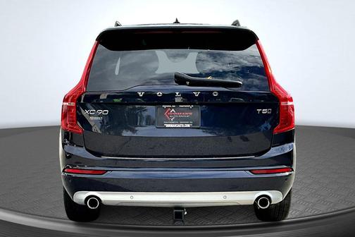 2019 Volvo XC90 T5 Momentum