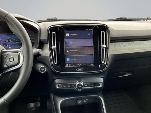 Blue 2023 Volvo XC40 B5 Core