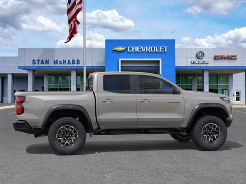 White Sands 2026 Chevrolet Colorado ZR2