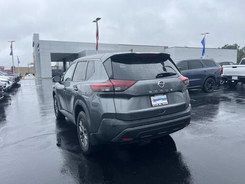 2021 Nissan Rogue S